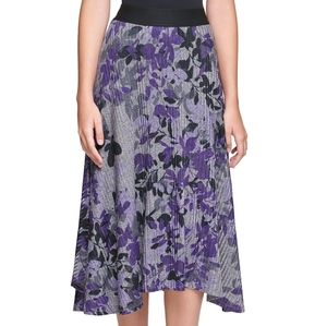 Calvin klein

   Long skirt size M